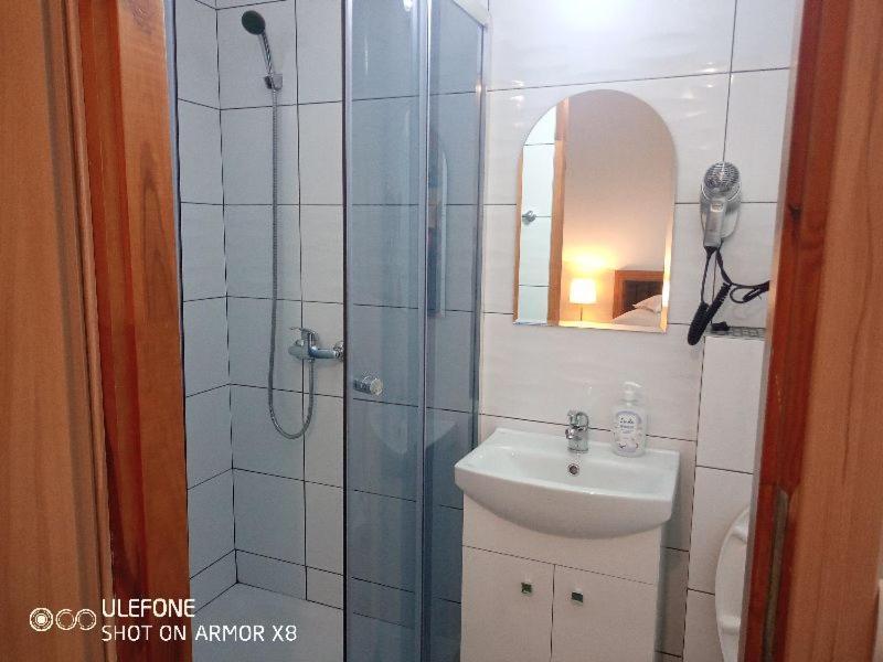 Willa Cyprys - Pokoje I Apartamenty Z Aneksami - Centrum Wisła Exterior foto